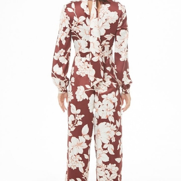 Floral Satin Jumpsuit - Picture 6 of 15